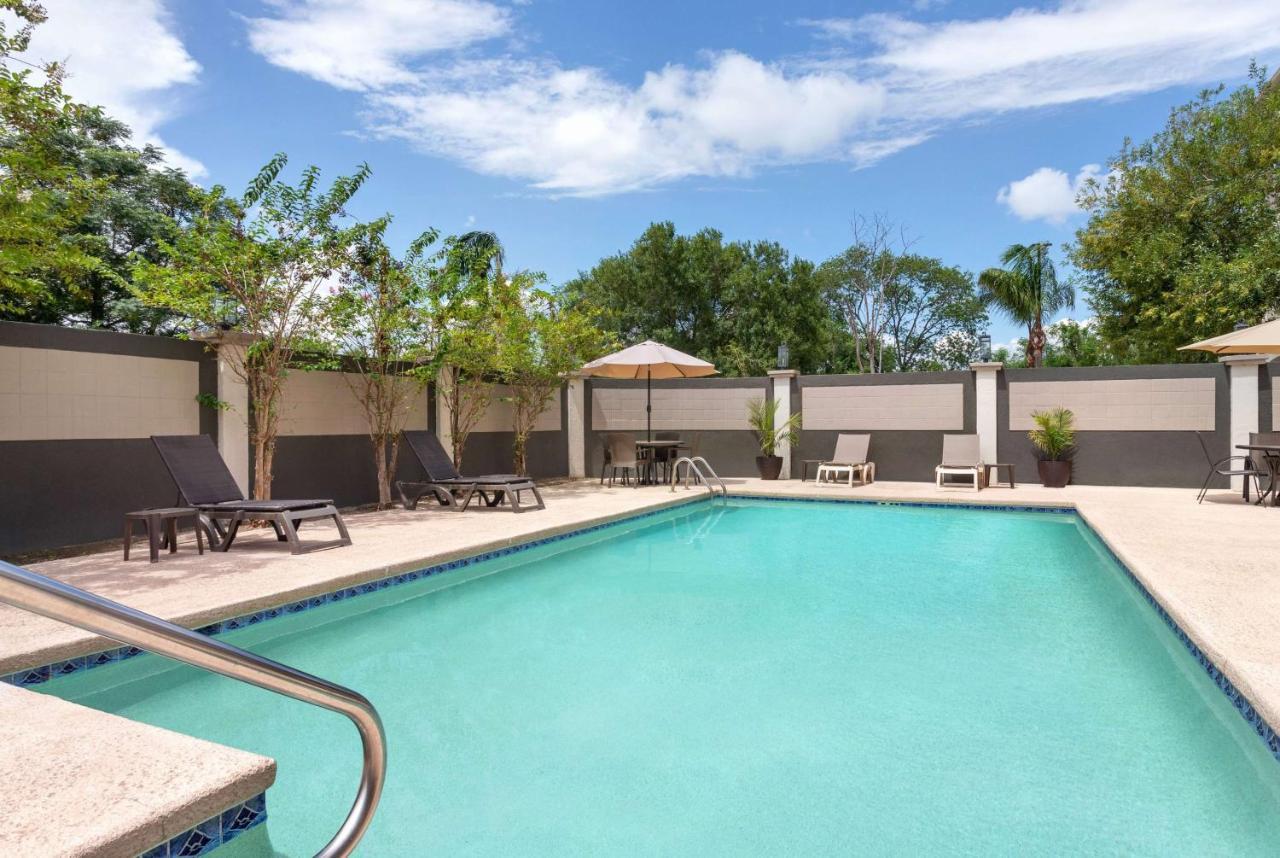 La Quinta By Wyndham Brownsville North Exterior foto
